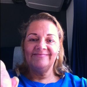 Meet your Posher, Debbie dudley